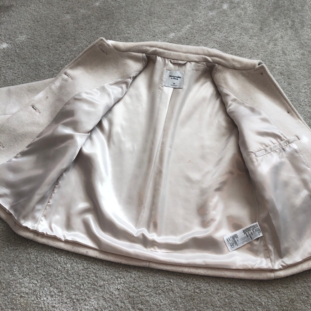 Abercrombie And Fitch Short Cream/ White Wool Coat Lined Size Medium - Picture 7 of 11